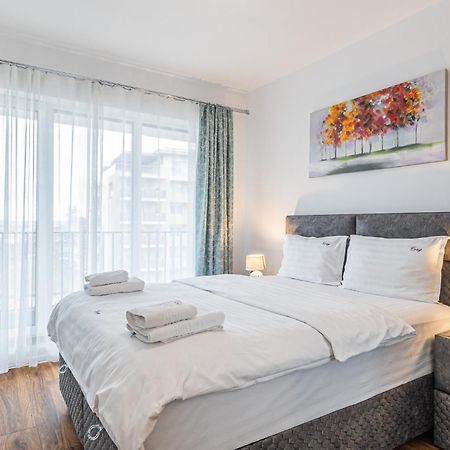 Coresi Mall Exclusive #Collection Apartments & Studios Braşov Exteriör bild