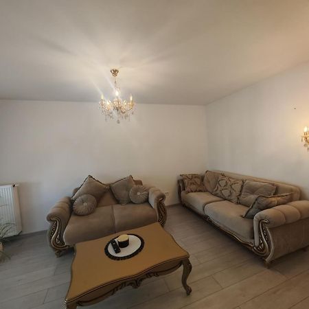 Coresi Mall Exclusive #Collection Apartments & Studios Braşov Exteriör bild