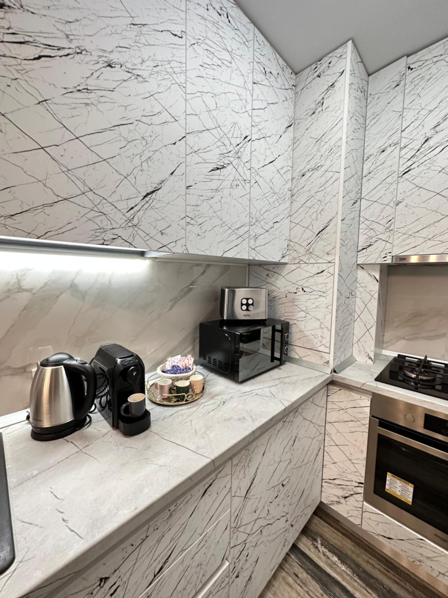 Coresi Mall Exclusive #Collection Apartments & Studios Braşov Exteriör bild